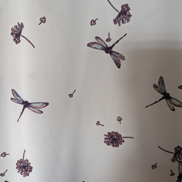 Michel Studio Plus size mini dress or tunic , White with dragonfly and flower - Picture 4 of 11